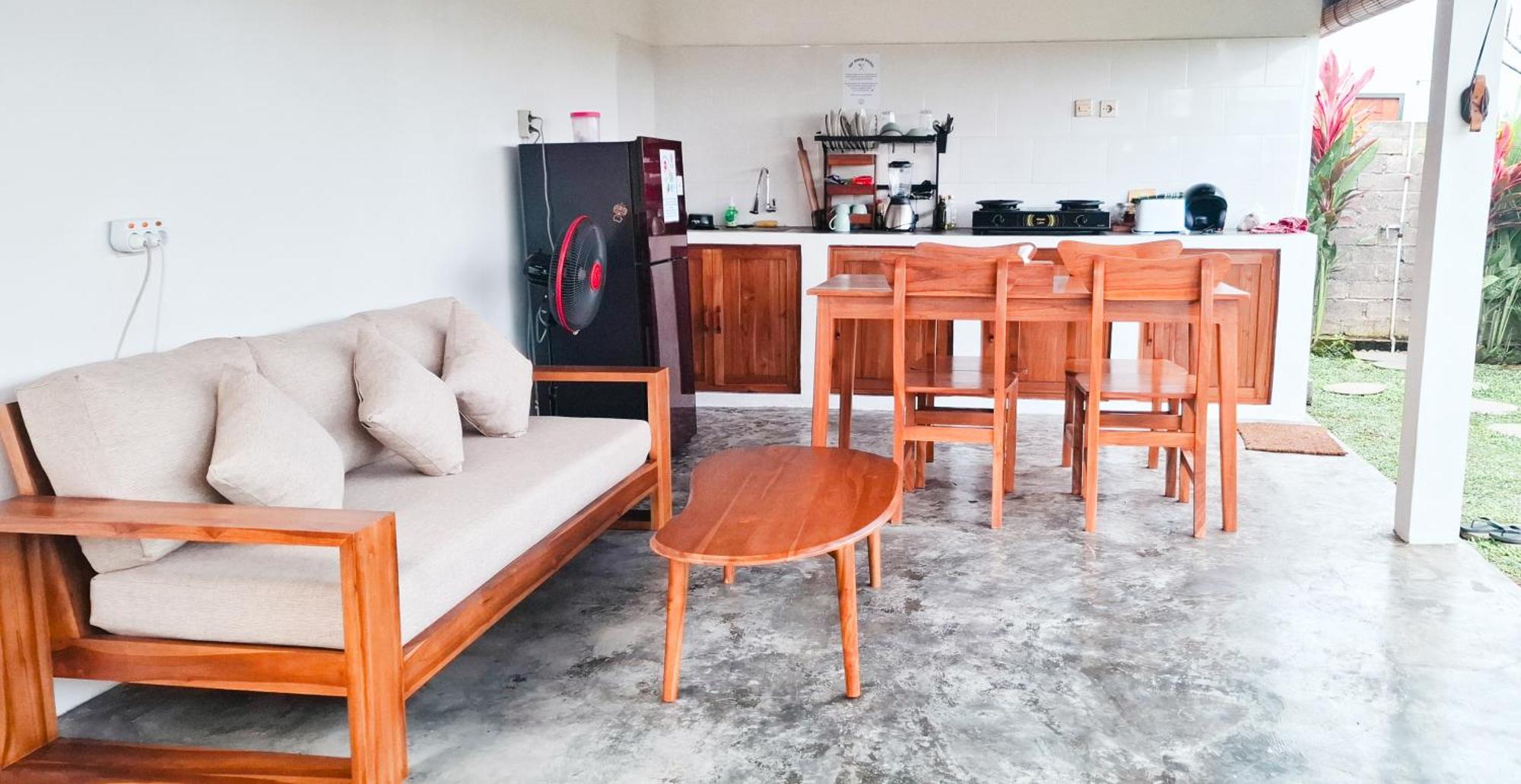Turtle House Surf & Stay Airsatang 外观 照片